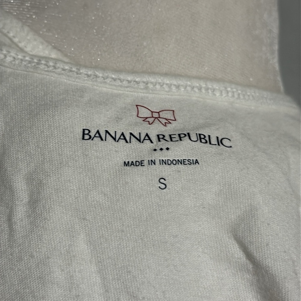 ruffly floral white Banana Republic tank top size small - Picture 3 of 4